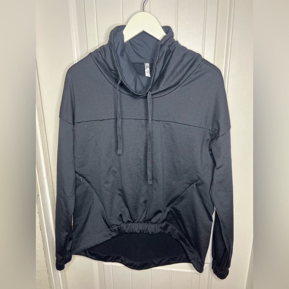 Fabletics black cowl neck sweatshirt size small